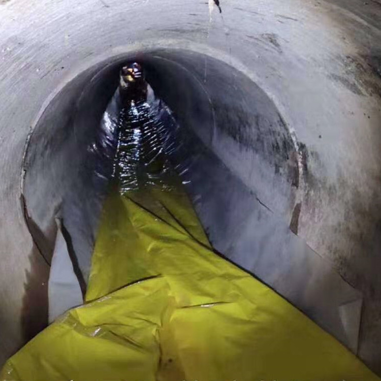 石棉管道紫外光固化修复