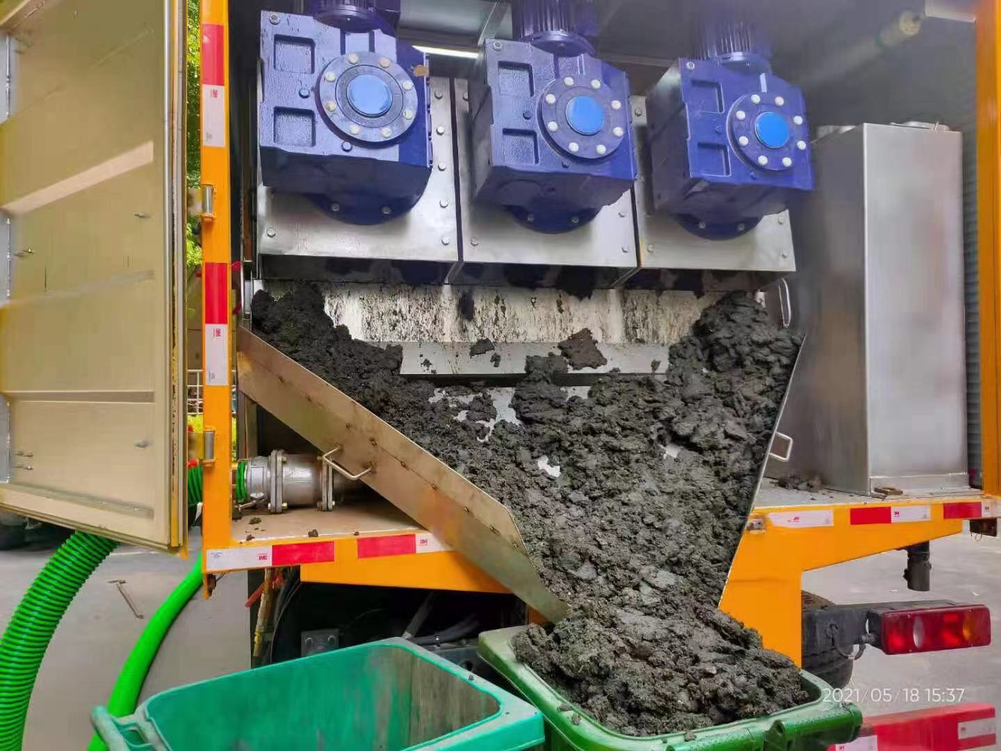 石棉化粪池清掏城市维护站-泥浆净化干湿分离处理